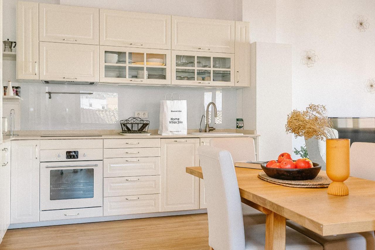 Semesterbostad Townhouse With Puig De Maria View By 360 *